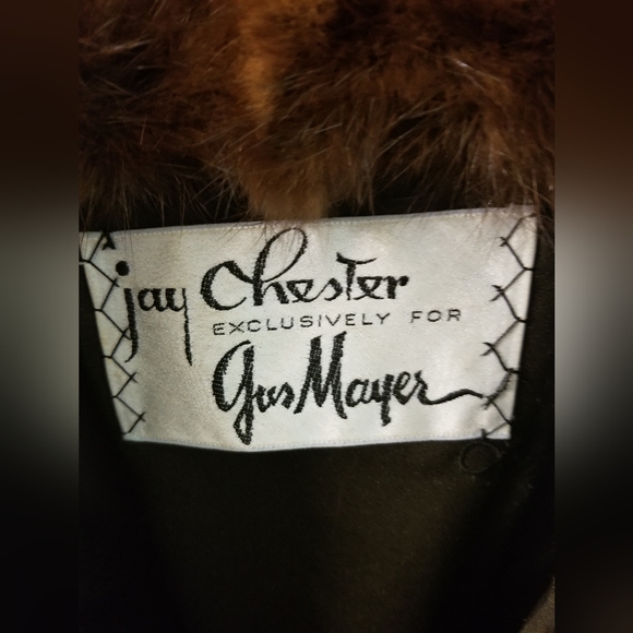 Jay Chester for Gus Meyer Female Mahogany Mink Jacket, Size Small - Picture 3 of 4